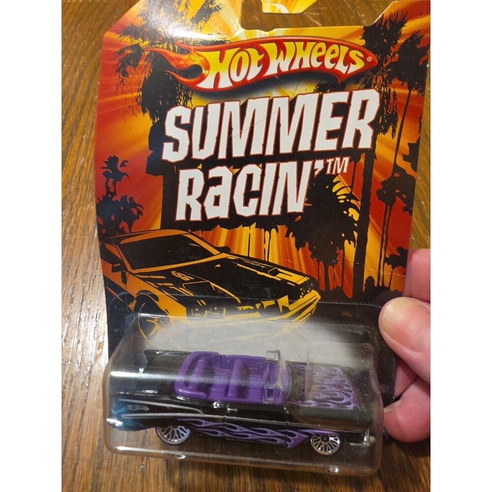 Hot Wheels Summer Racin' 1957 Chevy Bel Air Convertible New Un Sealed Card!